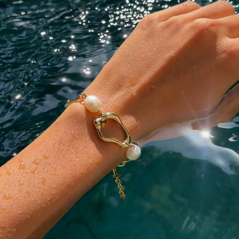 Flo Pearl Bracelet